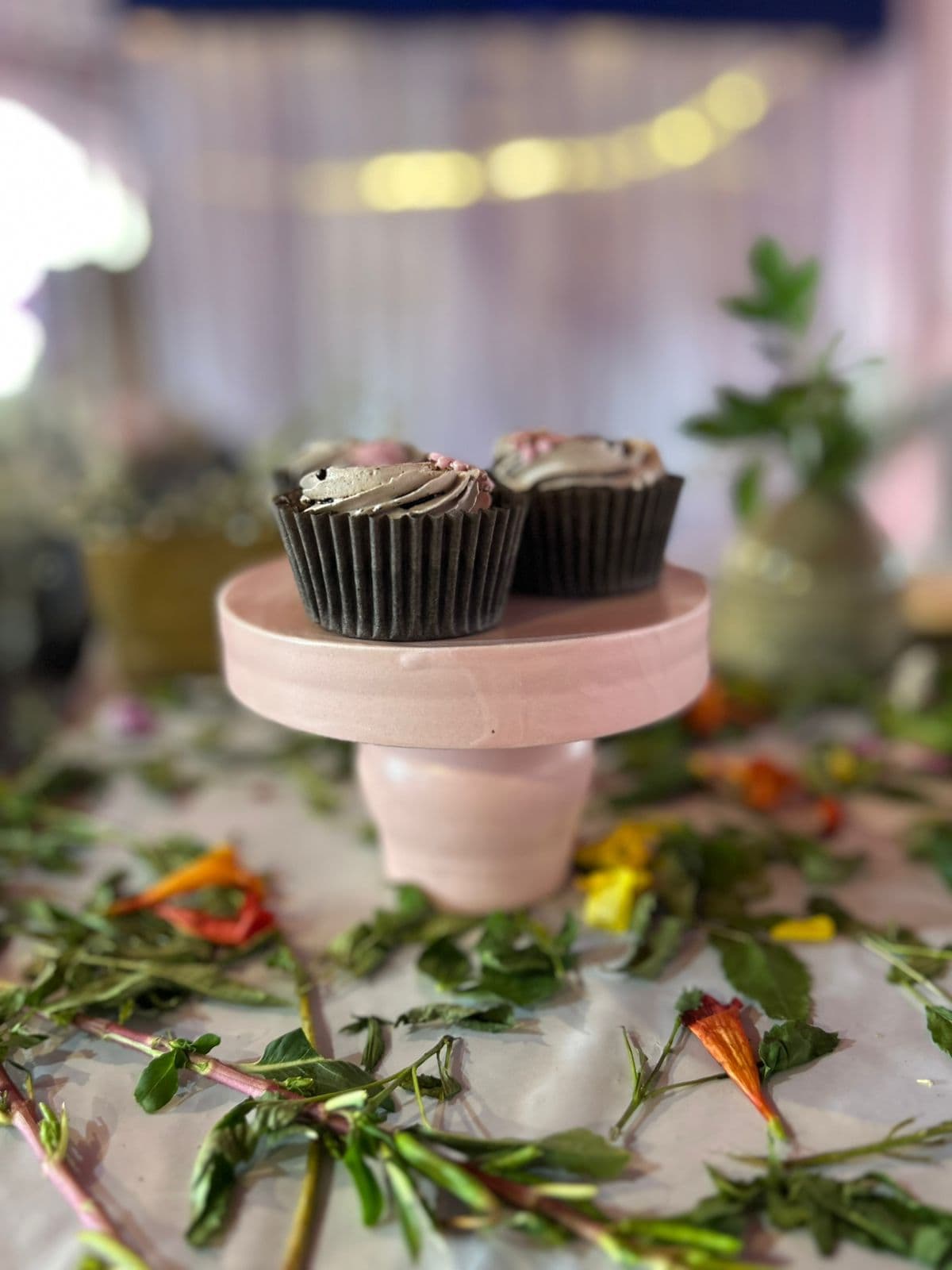 Gulab Cake Stand, view 2
